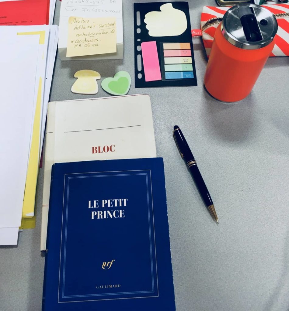 es-jolis-cahiers-le-joli-cahier-de-florence-bureau